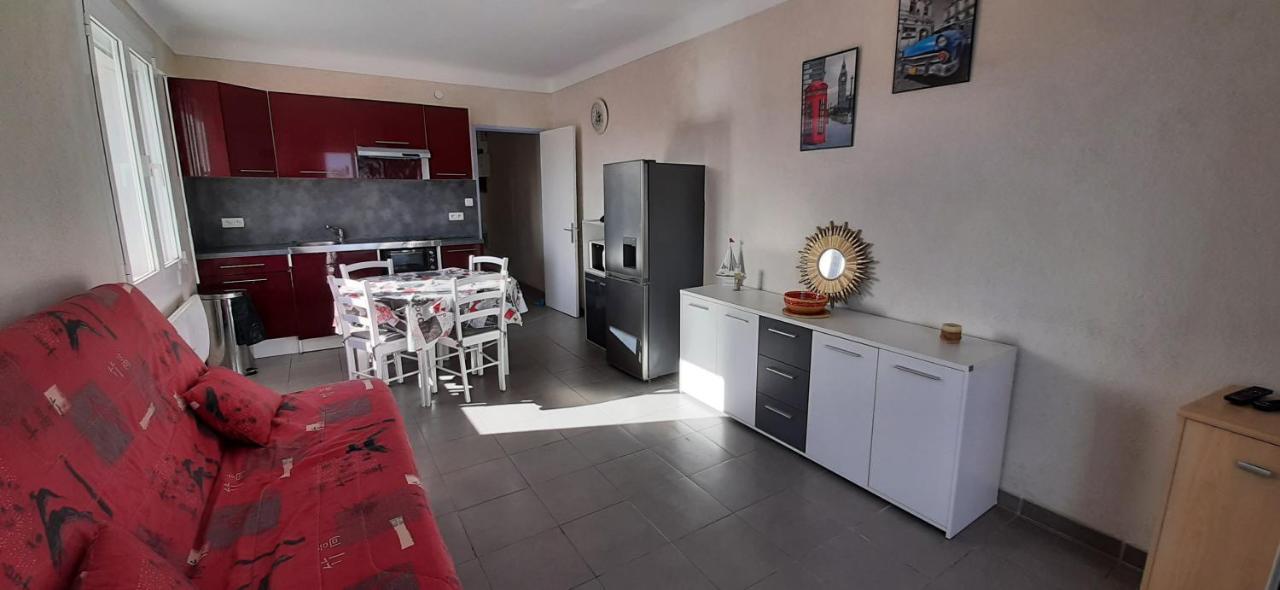 Le Miramar Appartement Face A La Mer - Balcon - Clim Saint-Cyprien  Εξωτερικό φωτογραφία